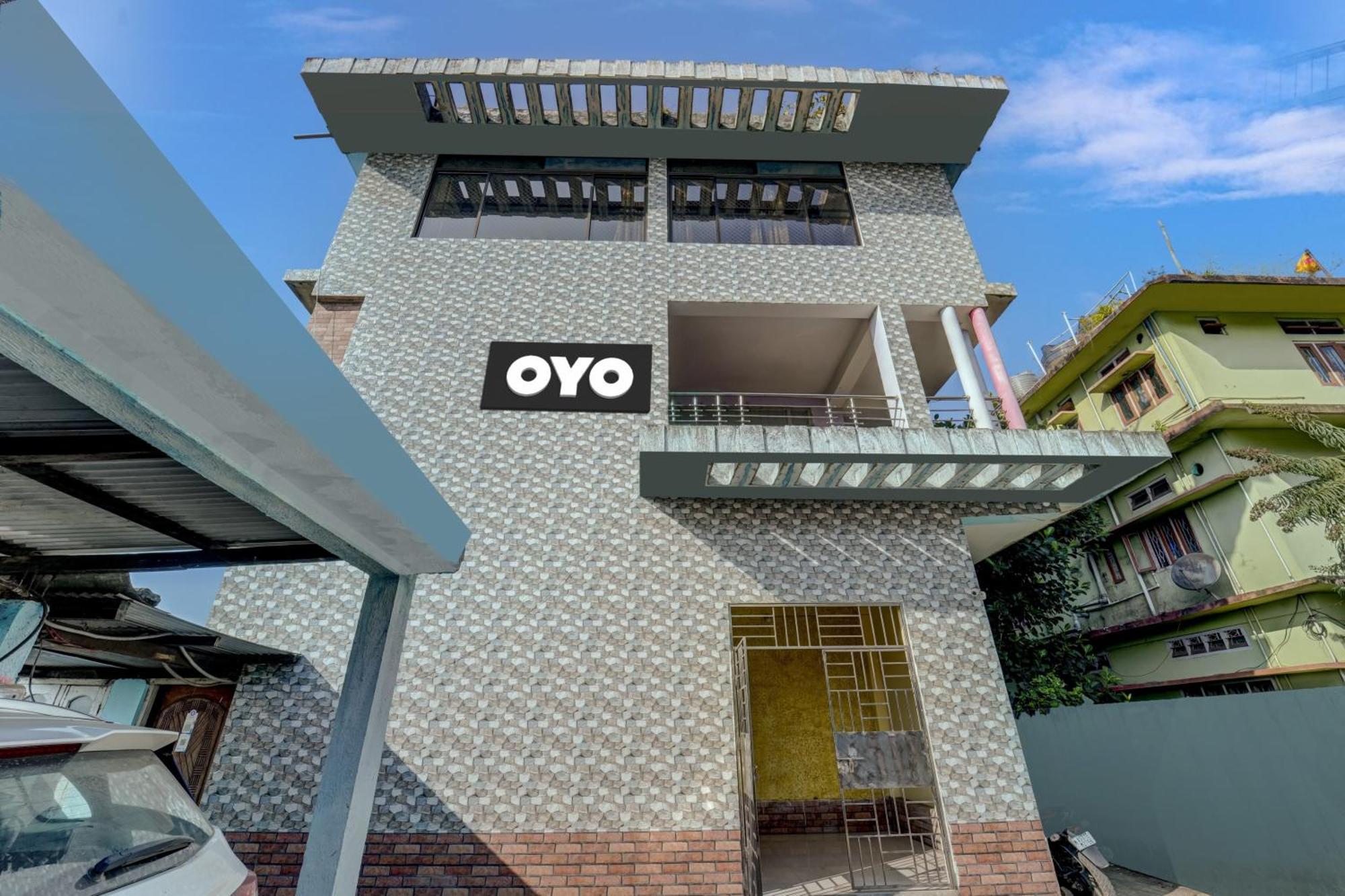 Hotel O Home Trimurti Guest House Guwahati Buitenkant foto